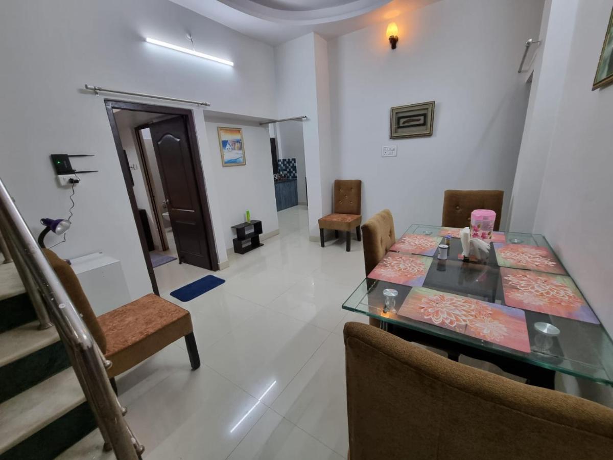 Leela Homestay Jabalpur - Lily - 2 Bhk Luxury Appartment Екстер'єр фото